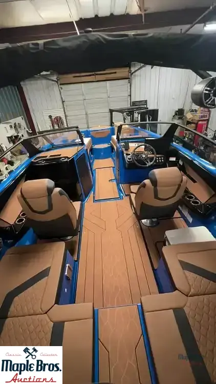 2025 Yamaha 222xe