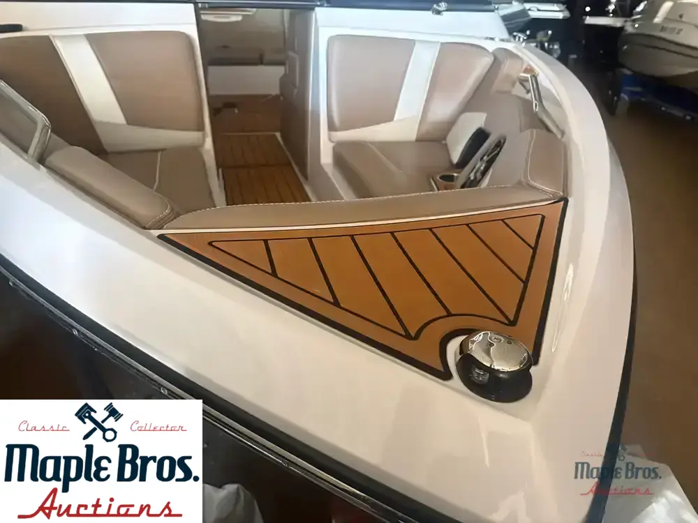 2015 Super Air Nautique 210