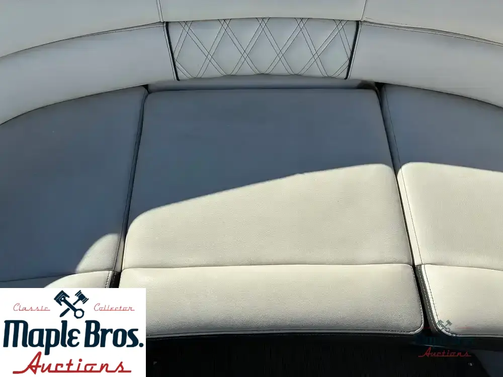 2019 Regal 2800
