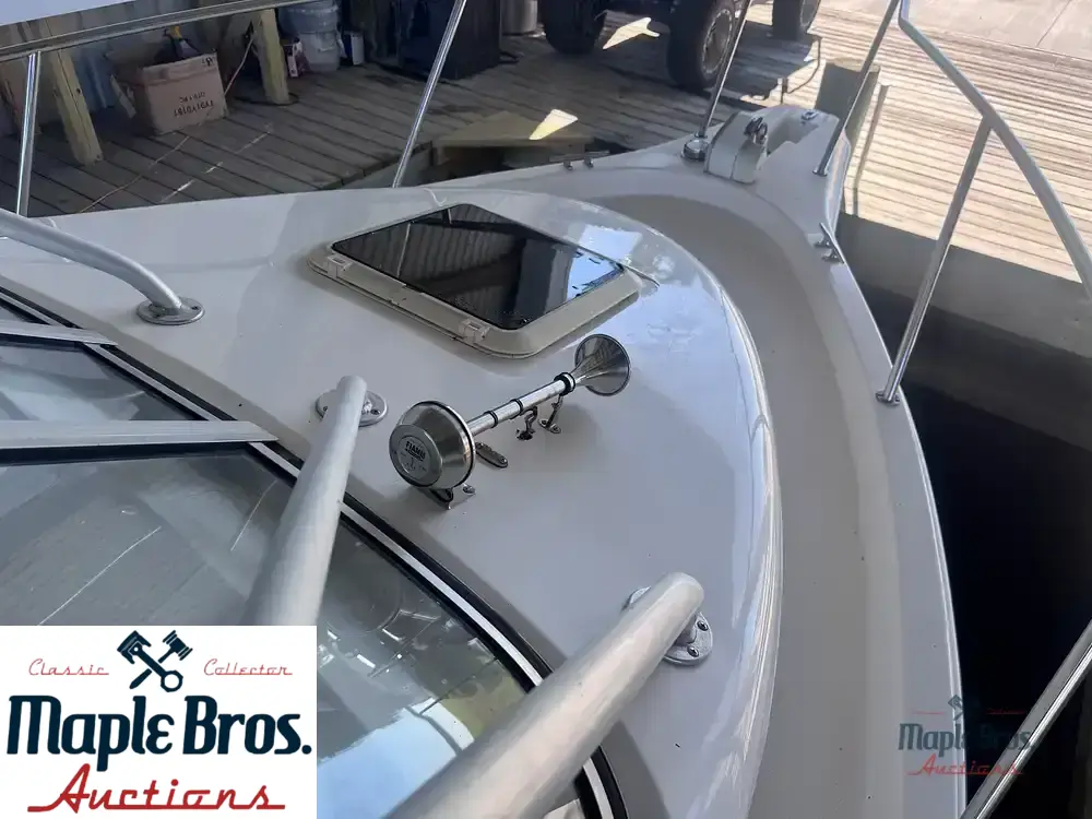 2001 Cobia 250WA