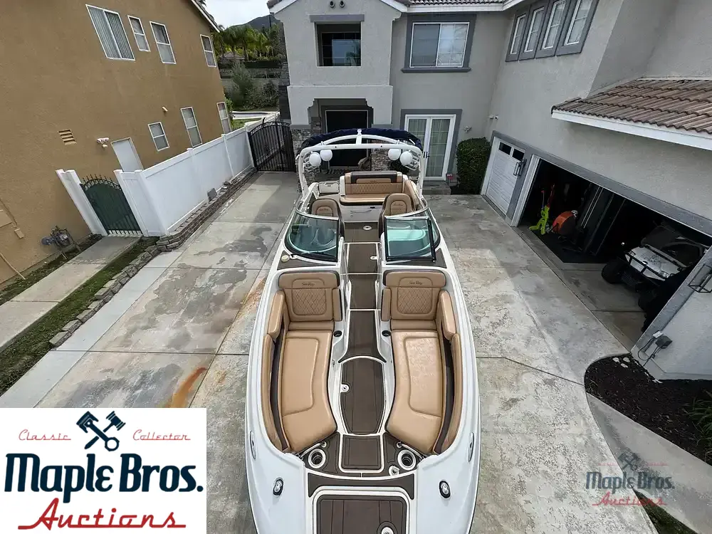 2013 Sea Ray 260 Sundeck