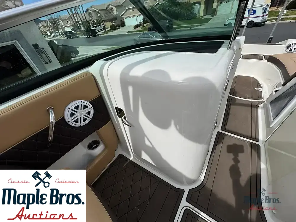 2013 Sea Ray 260 Sundeck