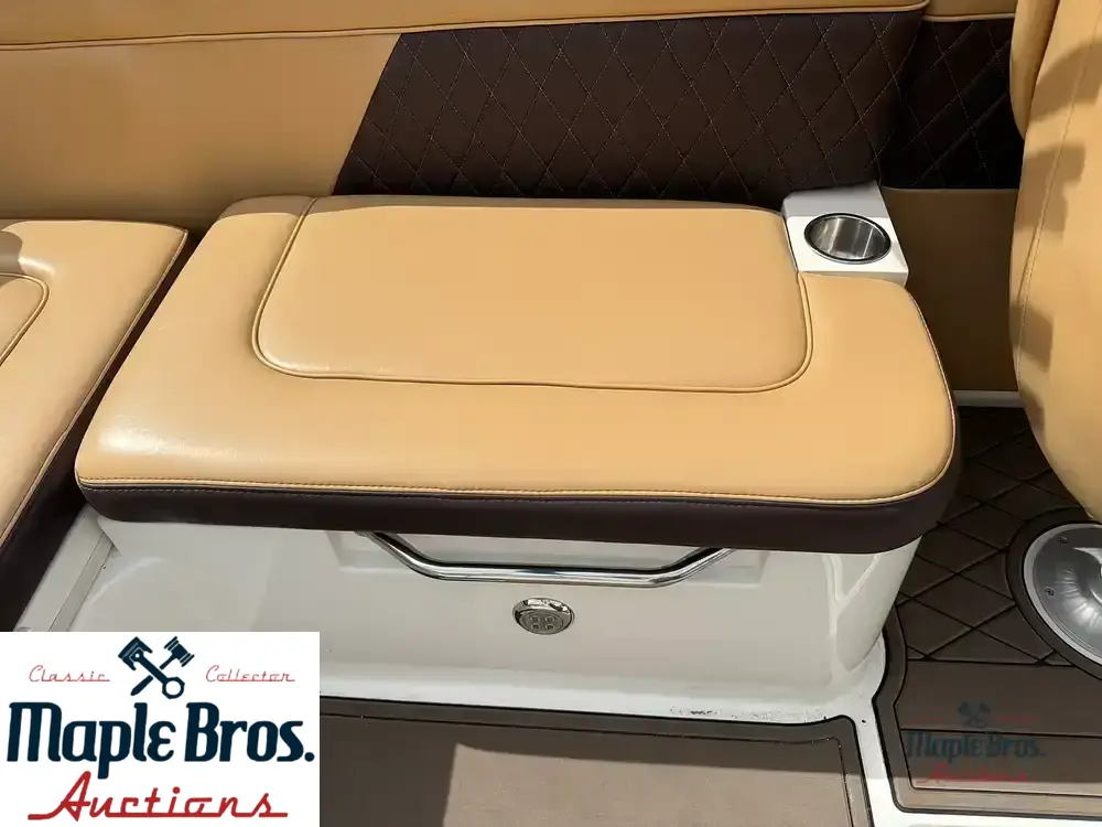 2013 Sea Ray 260 Sundeck