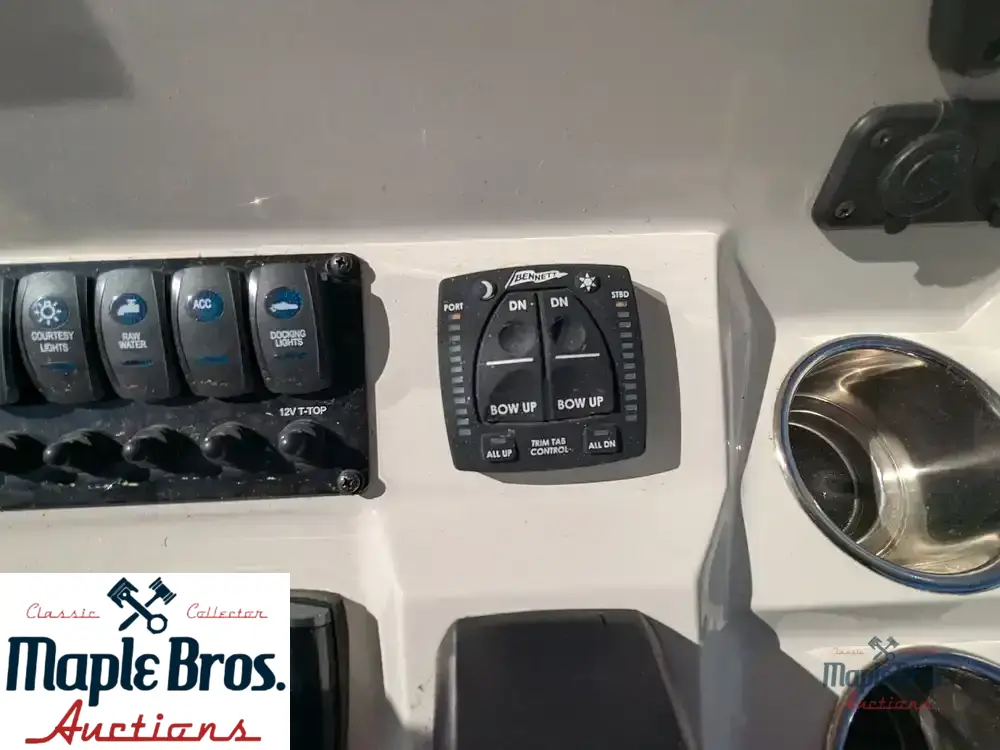 2021 Stingray 216CC