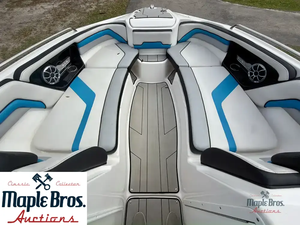2020 Yamaha Wake Series 242X