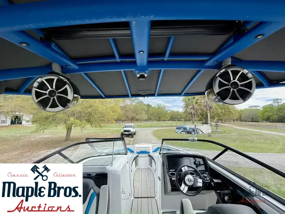 2020 Yamaha Wake Series 242X