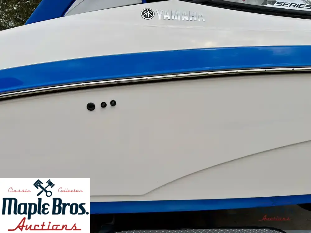 2020 Yamaha Wake Series 242X