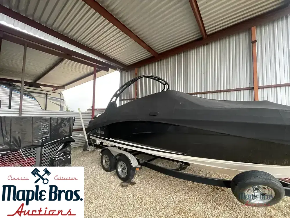 2017 Yamaha 242 Limited S