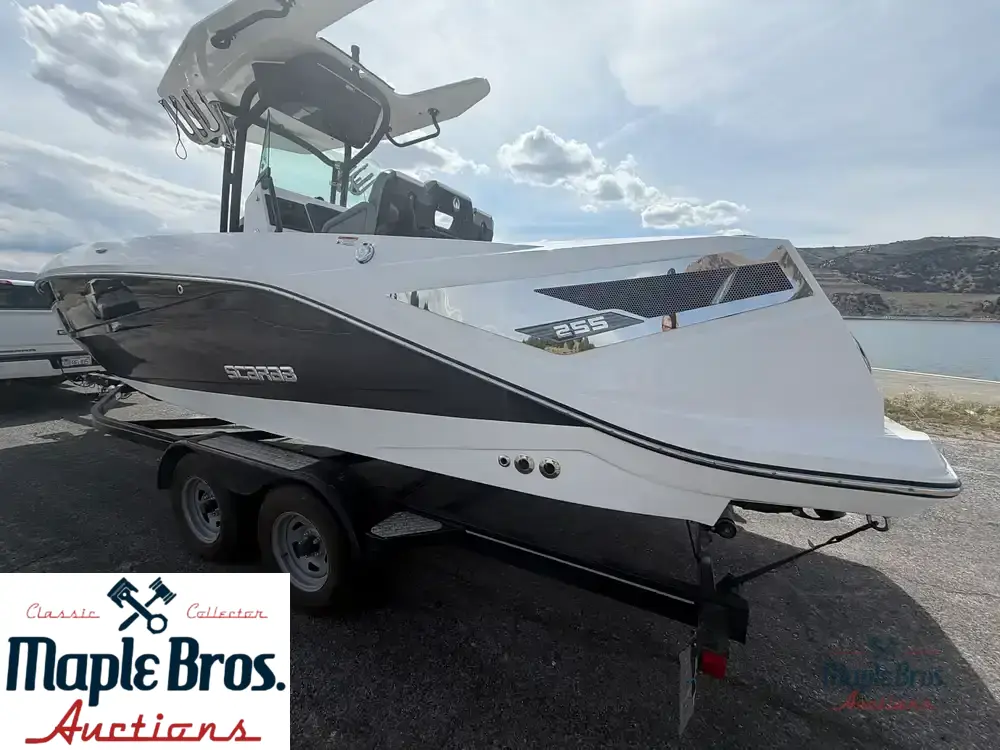 2020 Scarab 255 Open