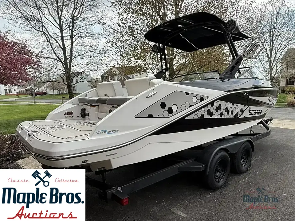 2019 Scarab 255 id wake edition