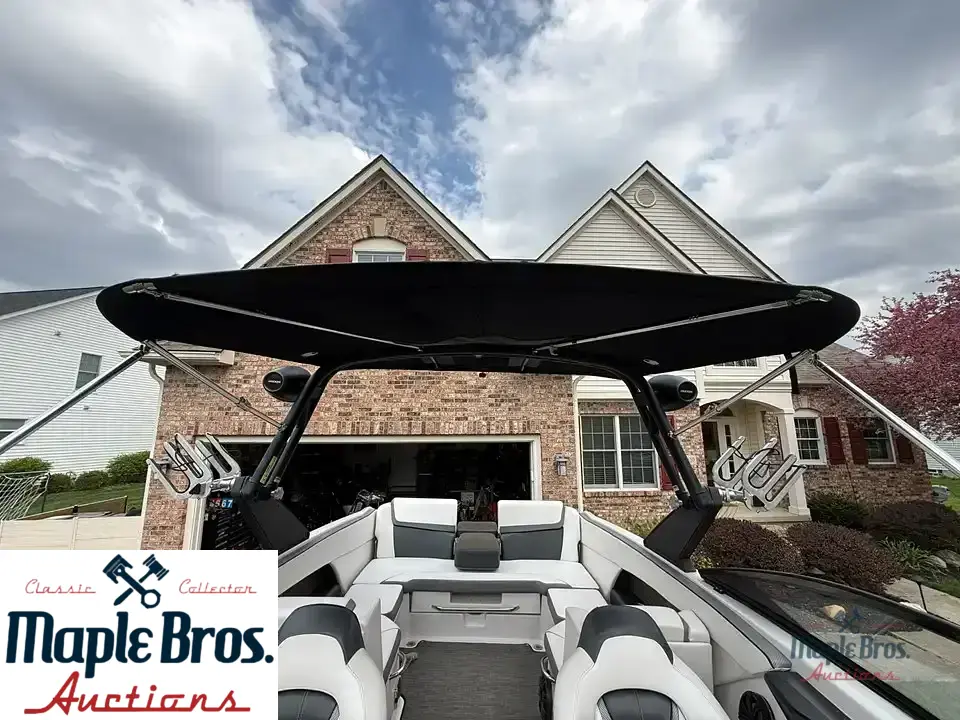 2019 Scarab 255 id wake edition