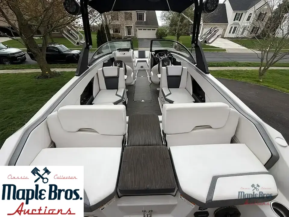 2019 Scarab 255 id wake edition