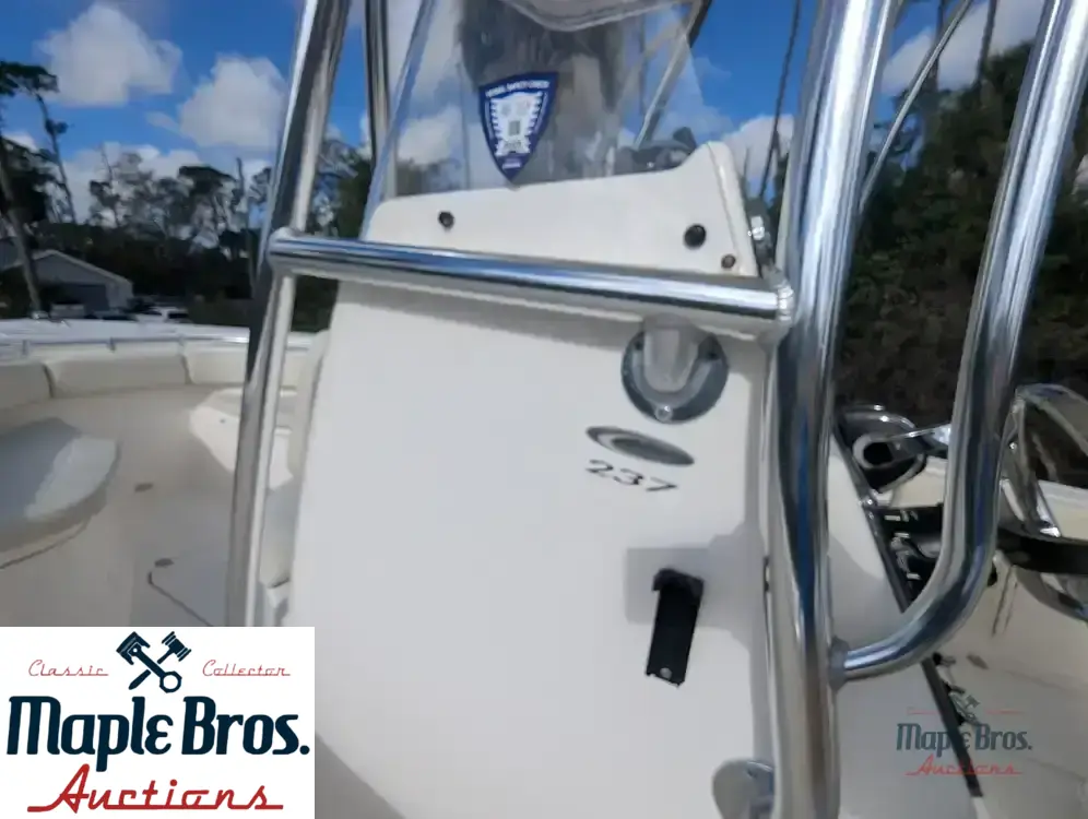 2023 Cobia 237