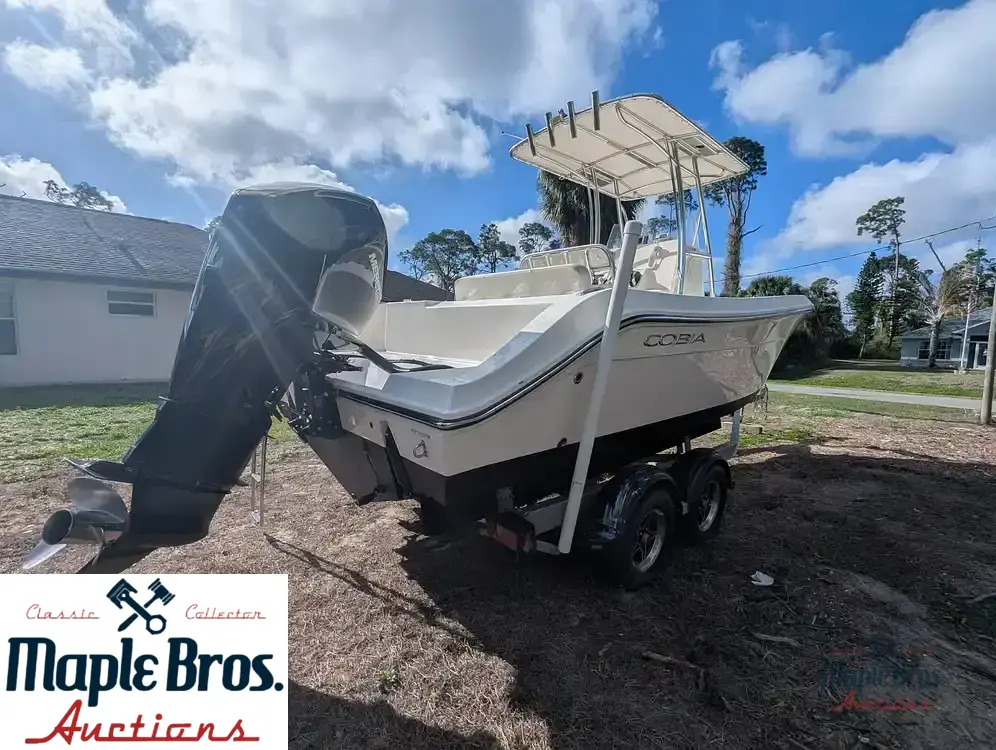 2023 Cobia 237