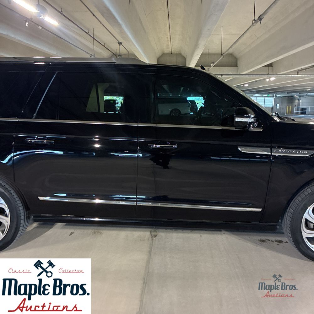 2023 Lincoln Navigator L Reserve