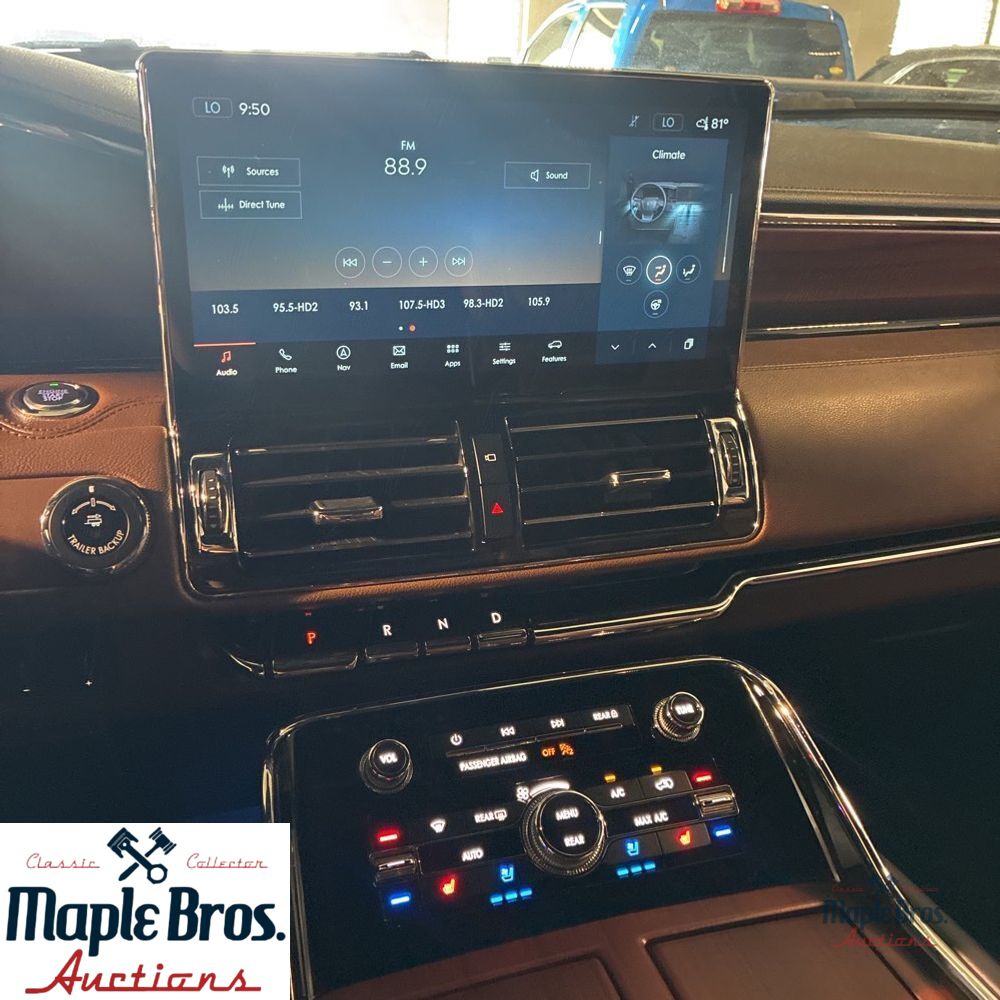 2023 Lincoln Navigator L Reserve