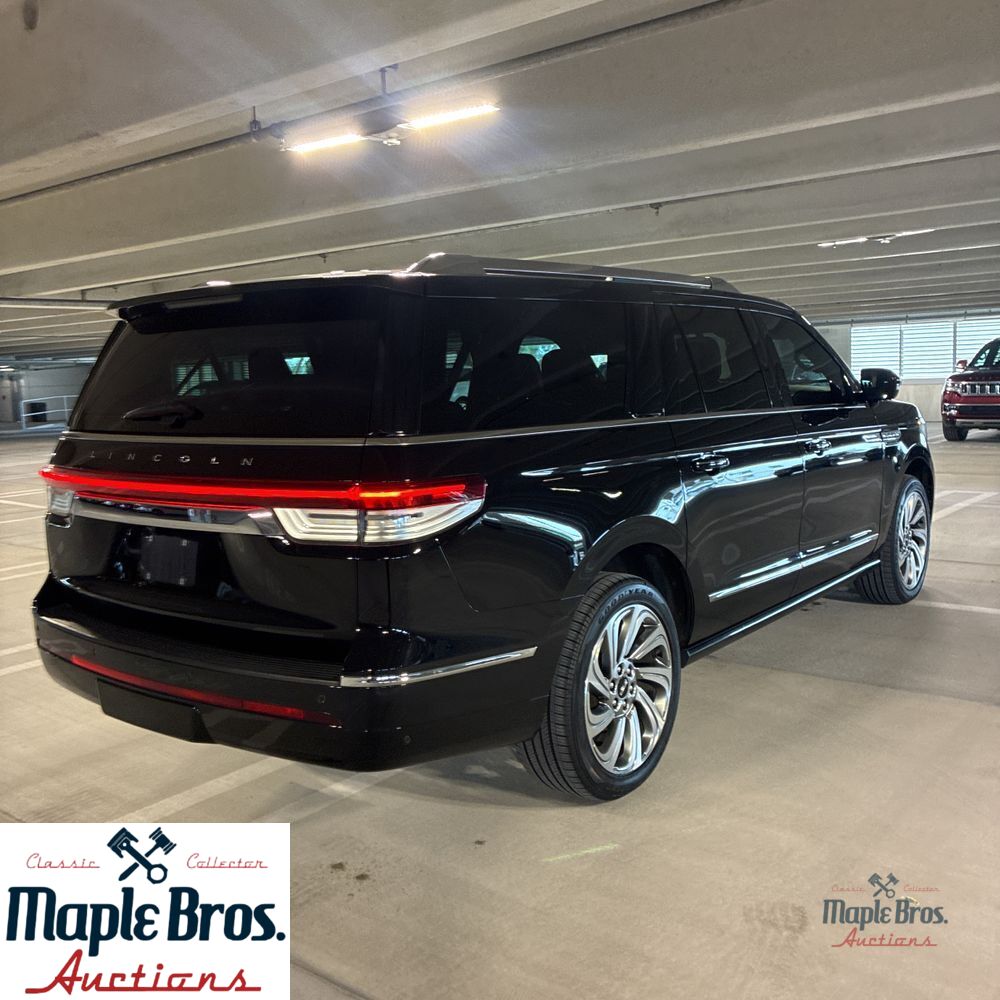 2023 Lincoln Navigator L Reserve