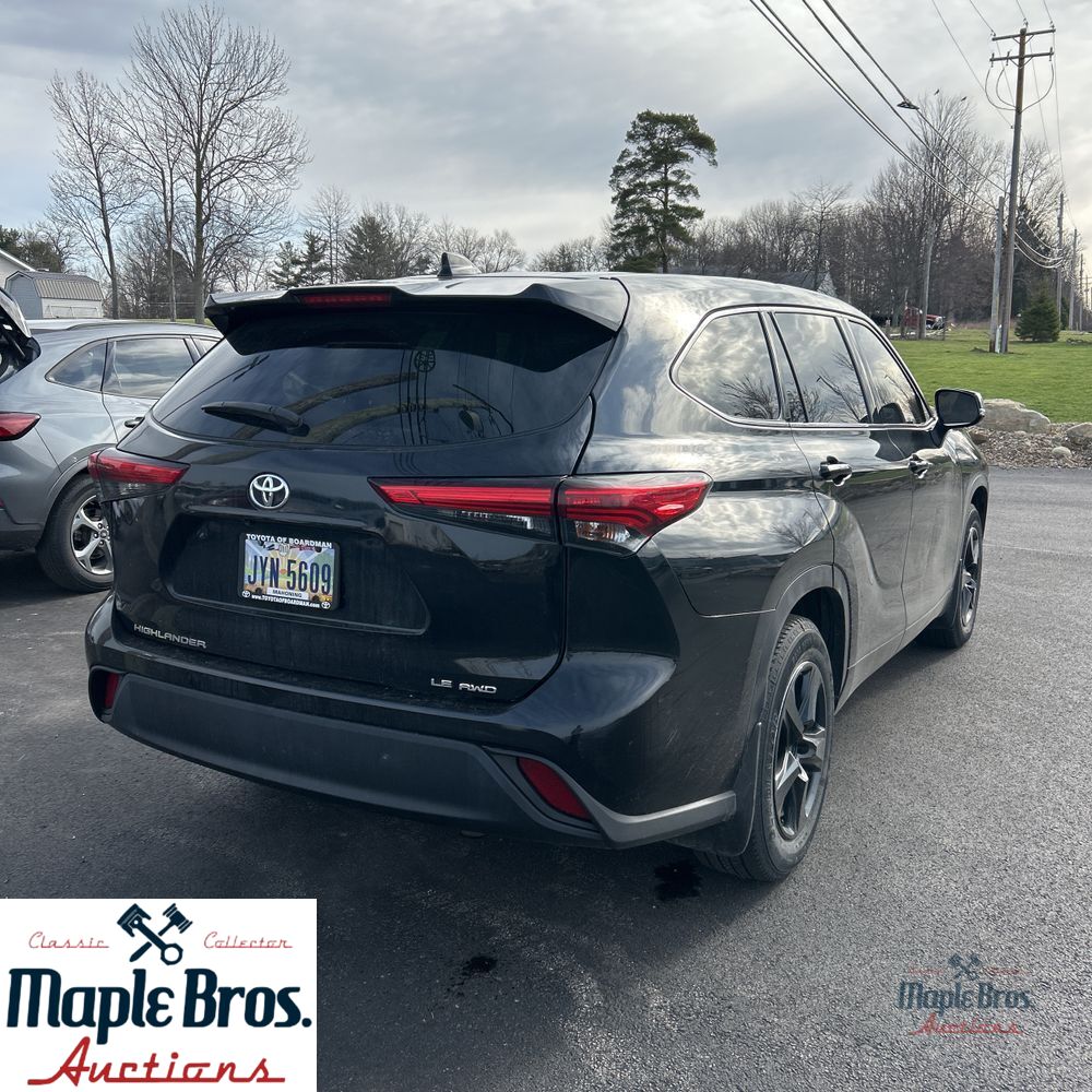 2021 Toyota Highlander LE