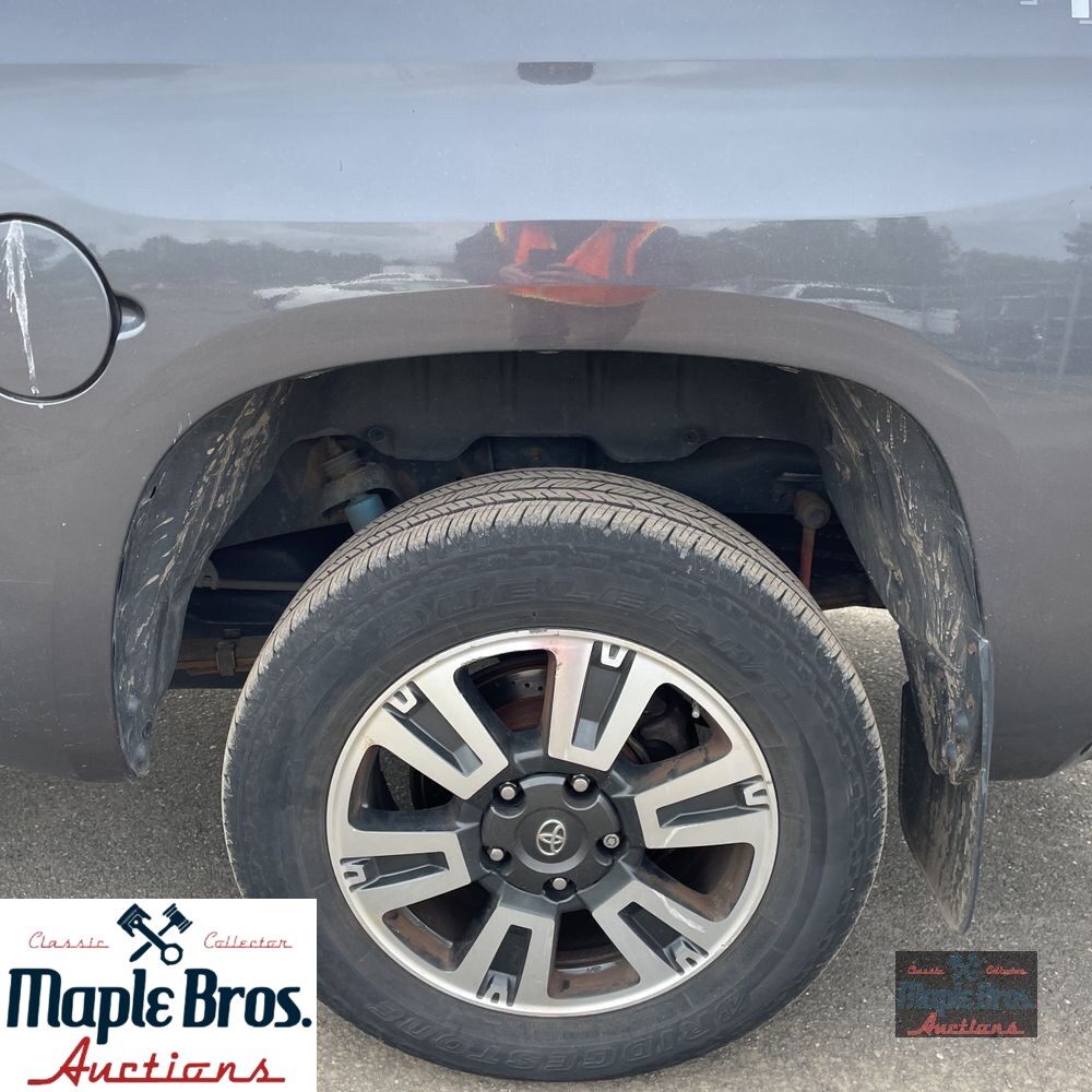 2018 Toyota Tundra SR5 Plus 5.7L V8