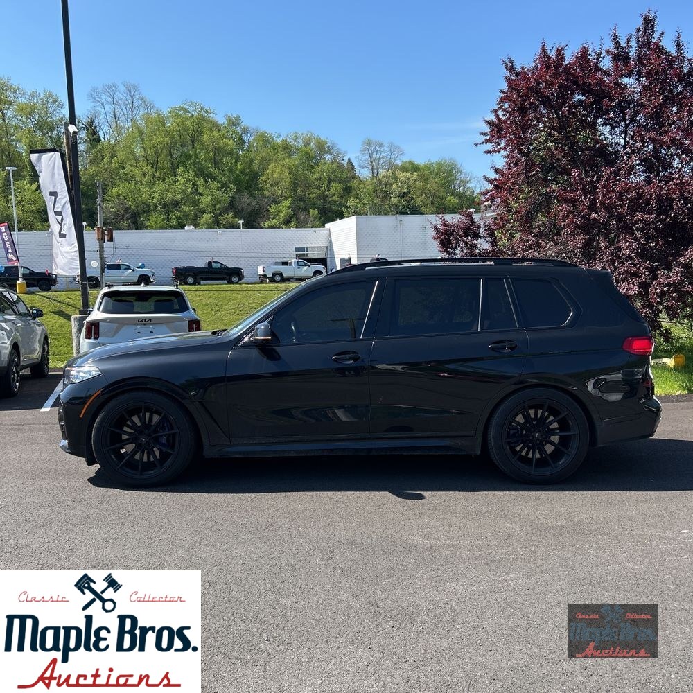 2020 BMW X7 M50i