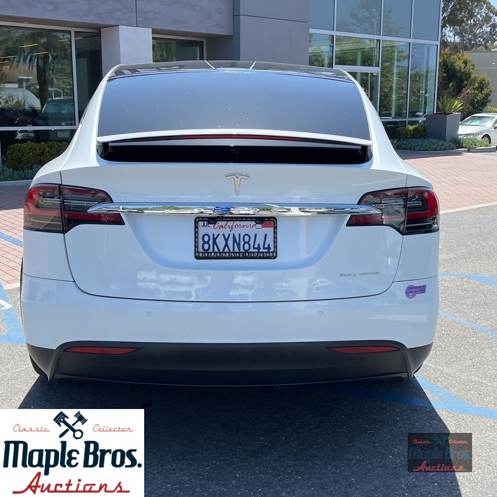 2019 Tesla Model X Standard Range