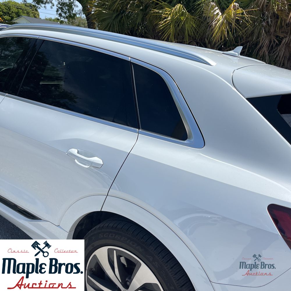 2024 Audi Q8 e-tron quattro Premium Plus