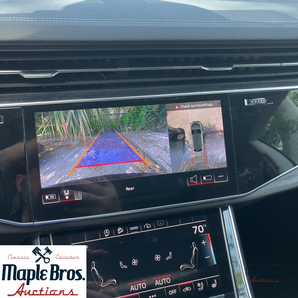 2023 Audi Q8 Premium Plus