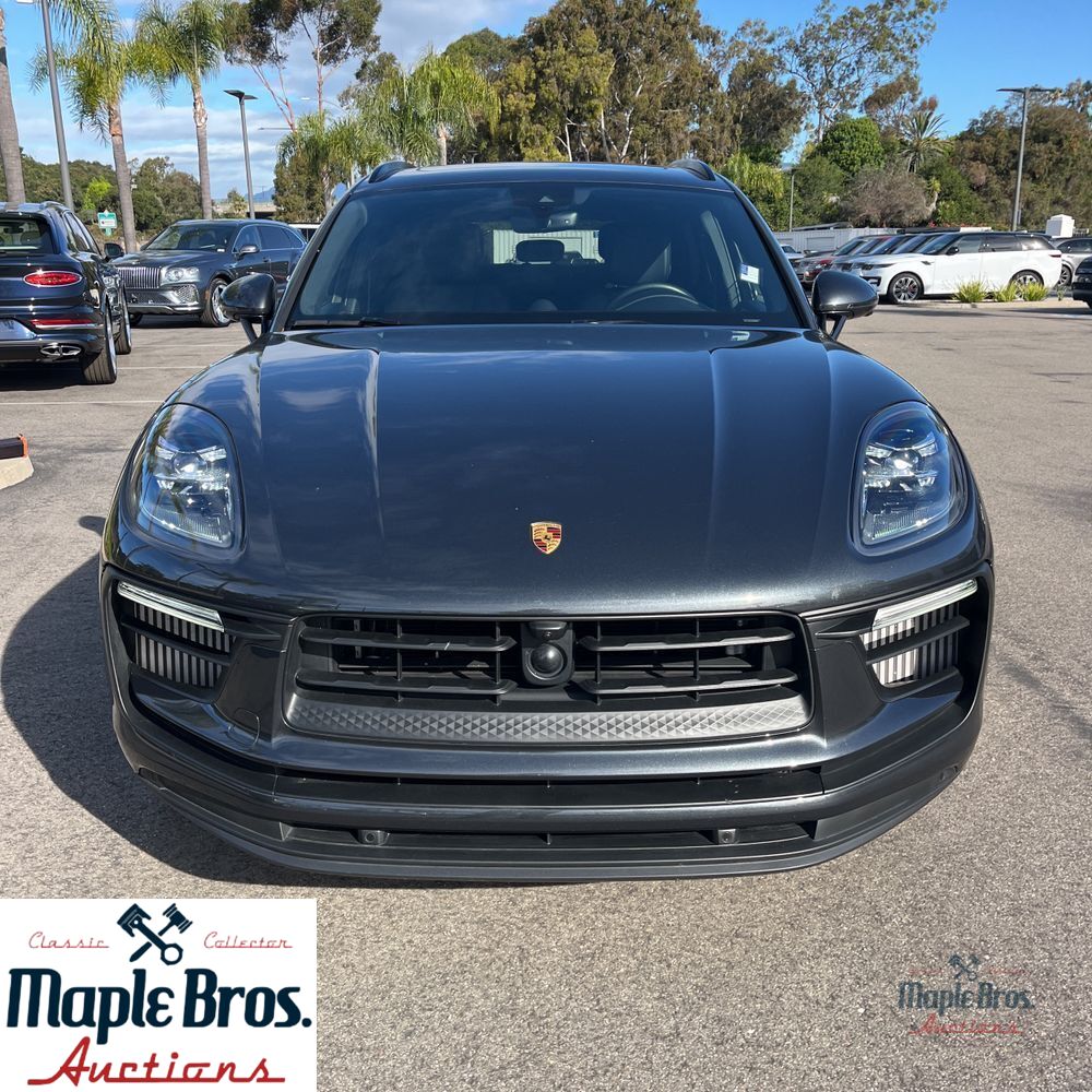 2024 Porsche Macan S