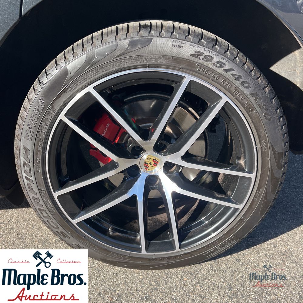 2024 Porsche Macan S
