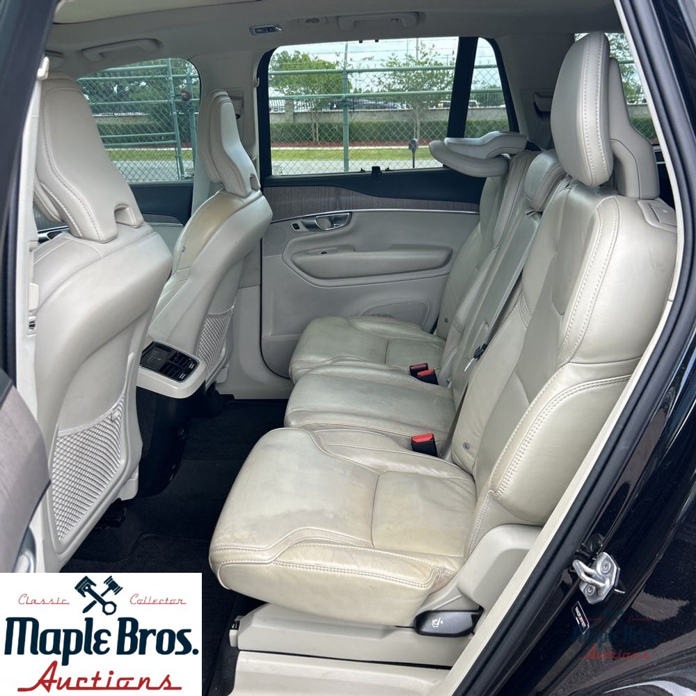 2021 Volvo XC90 T6 Inscription 7 Passenger