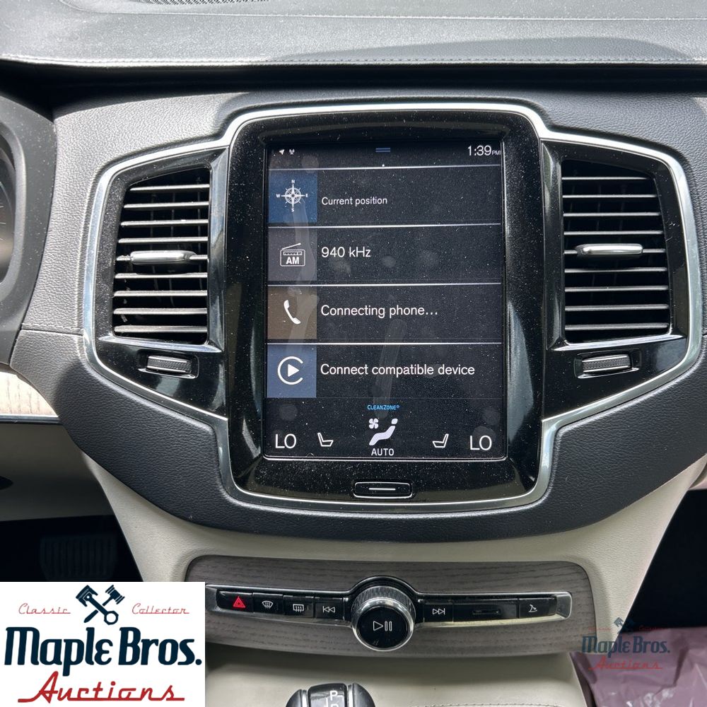 2021 Volvo XC90 T6 Inscription 7 Passenger